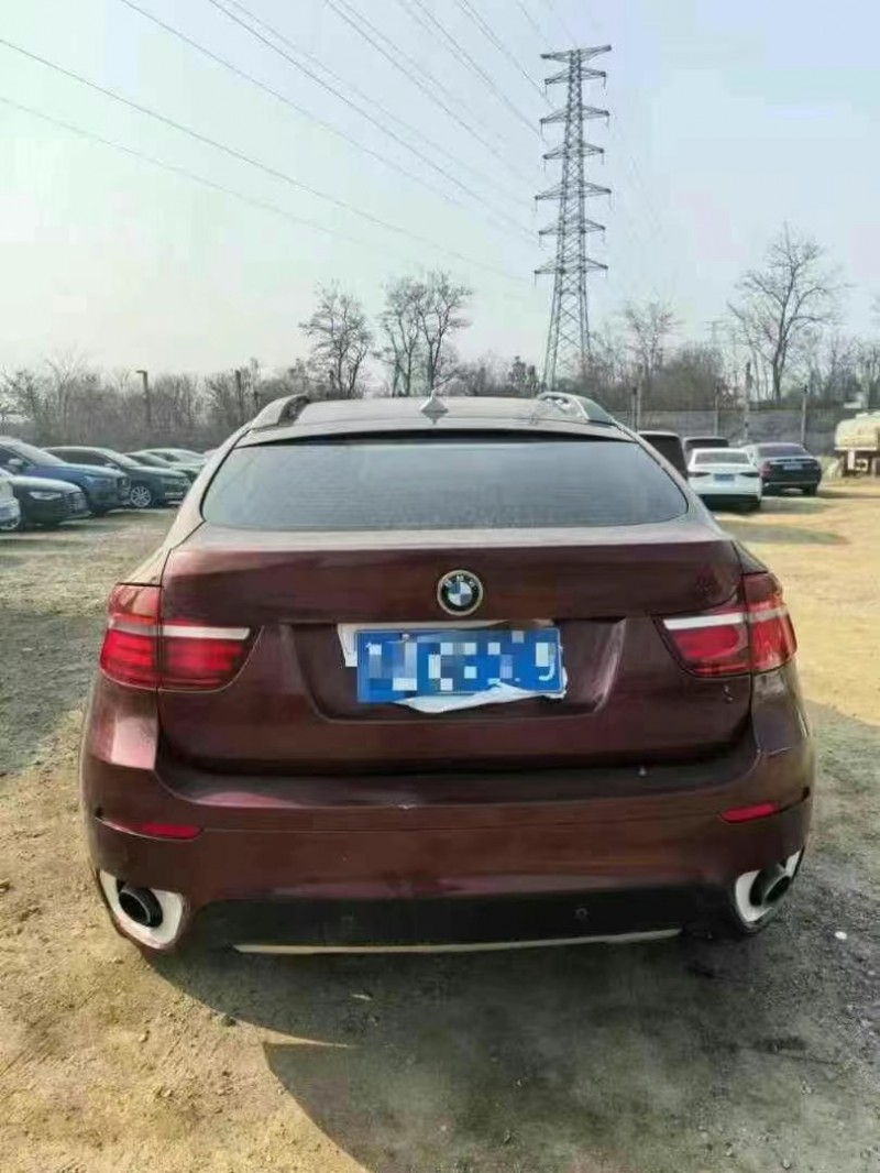 威海14年寶馬X69