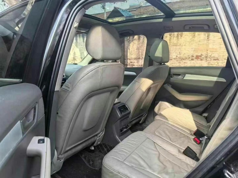 淄博10年奥迪Q56