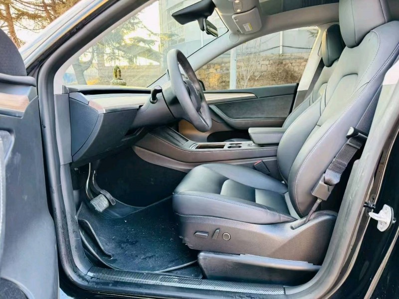 煙臺23年特斯拉MODEL Y8