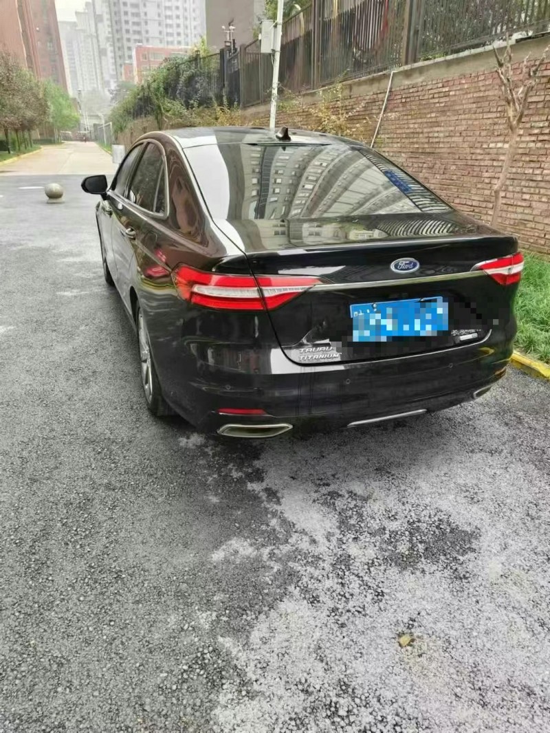 西安21年福特金牛座9