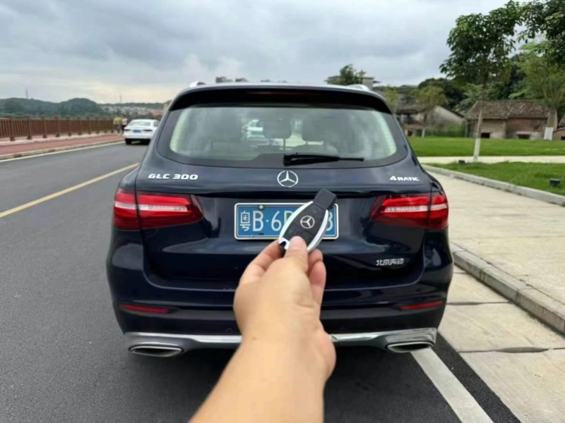 广州15年奔驰GLC9