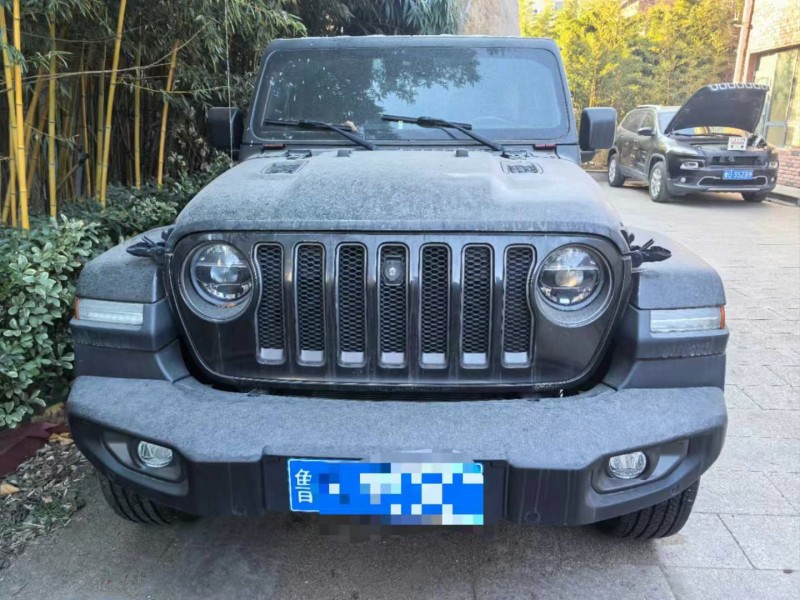 青島21年Jeep牧馬人1