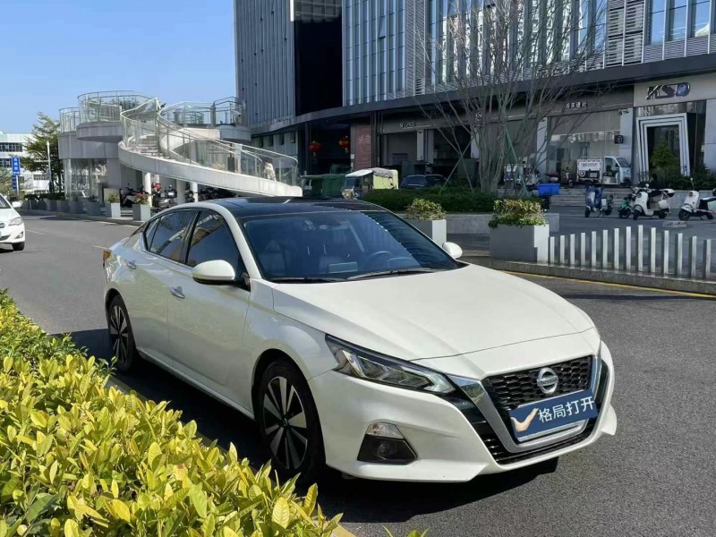 深圳21年日產天籟2