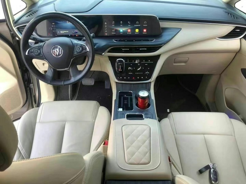 青岛23年别克GL84