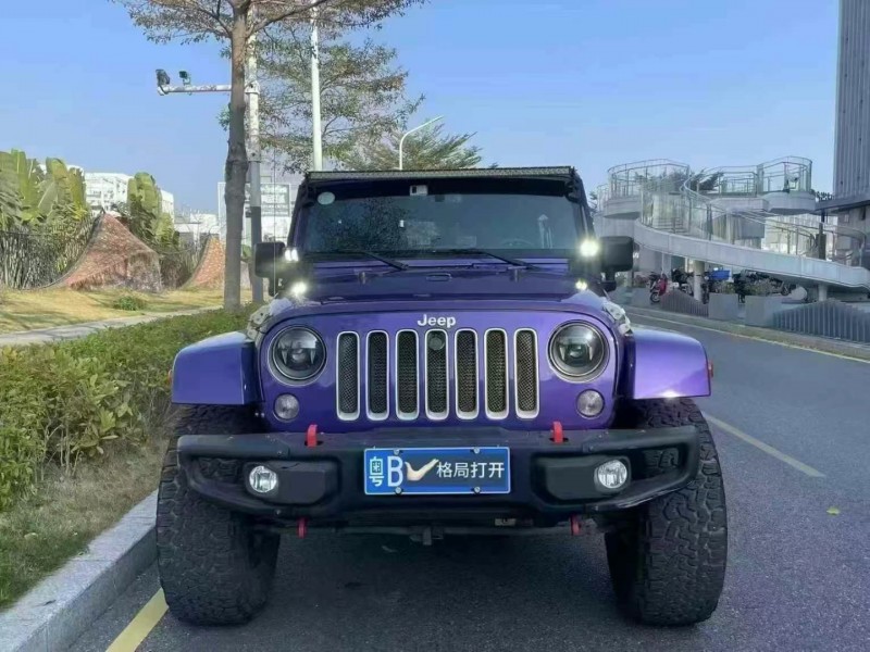 深圳18年Jeep牧馬人1