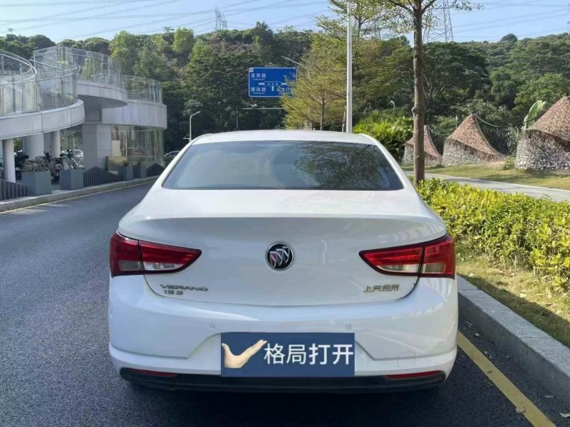 深圳19年別克威朗9