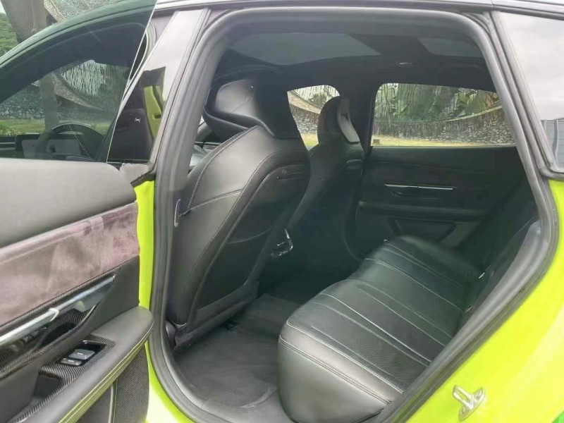 深圳21年小鵬汽車p75