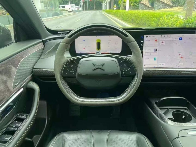 深圳21年小鵬汽車p76