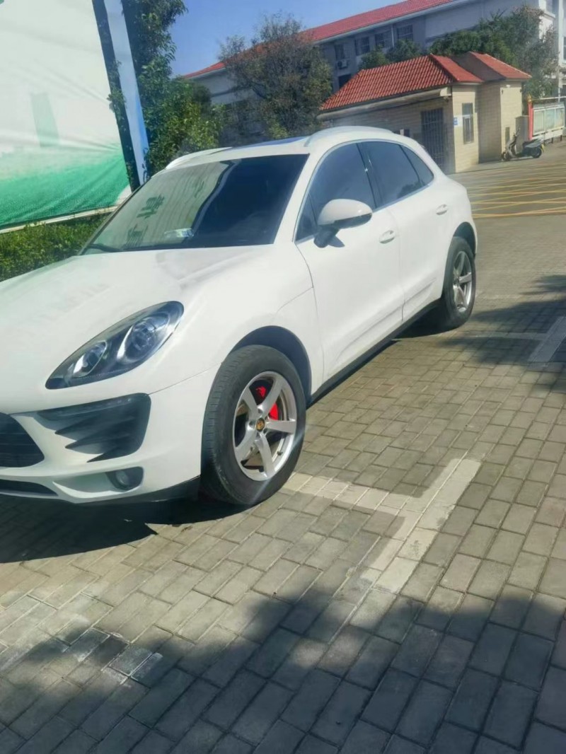 無錫16年保時捷Macan2