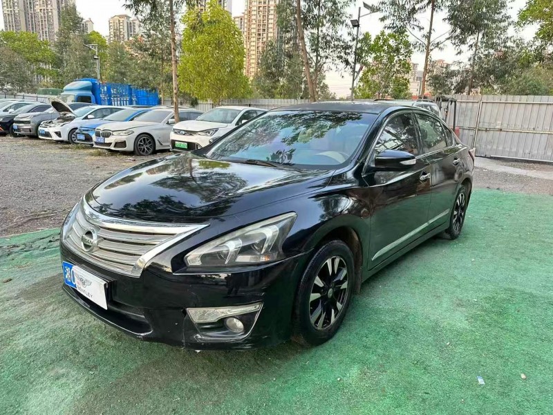 广州15年日产天籁2