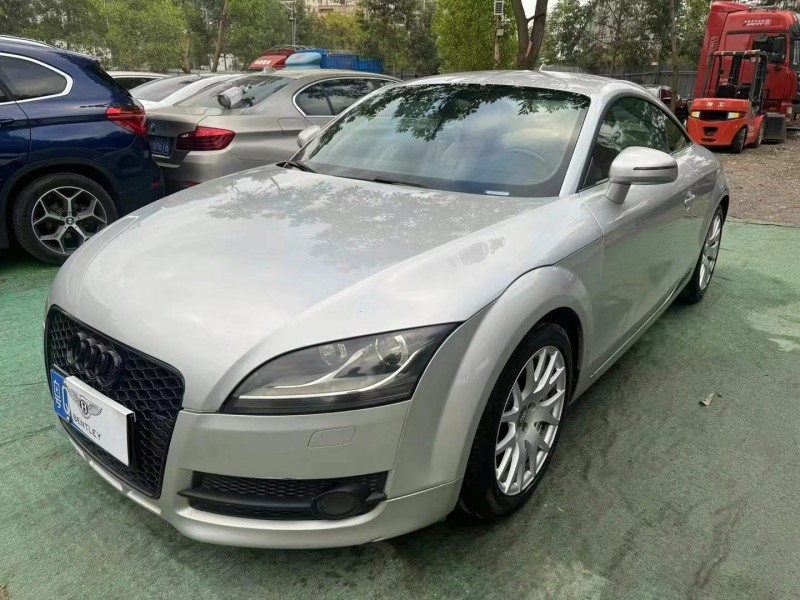 广州09年奥迪TT3