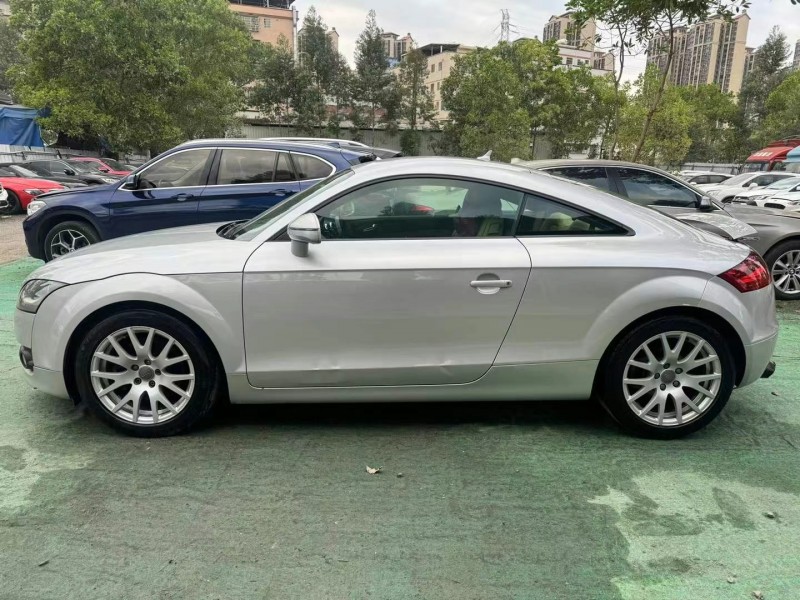 广州09年奥迪TT4