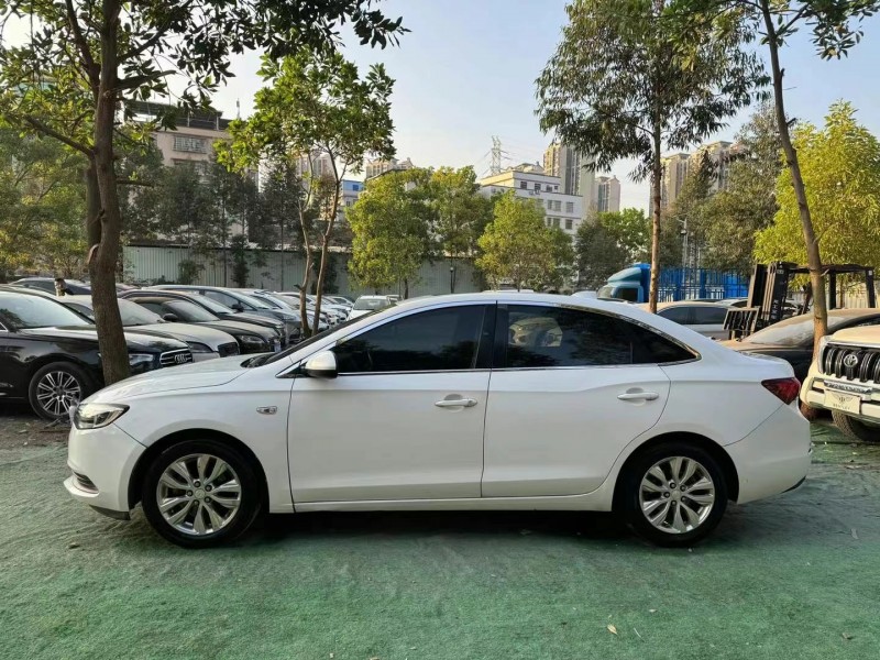 广州18年别克英朗4