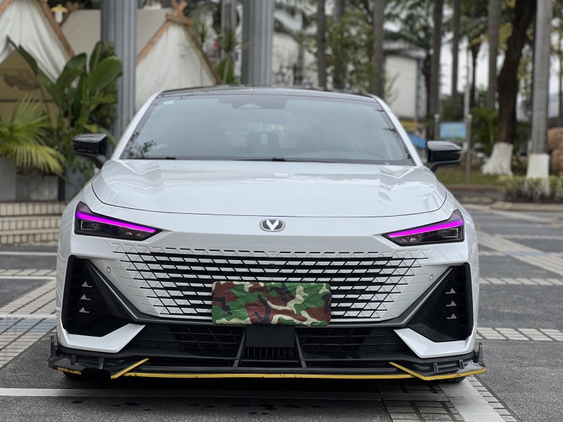 東莞24年長安汽車UNI1