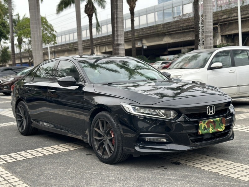 东莞19年本田雅阁2