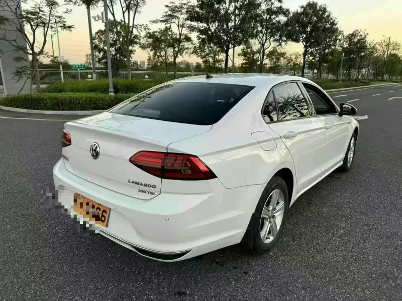 广州21年大众凌渡8