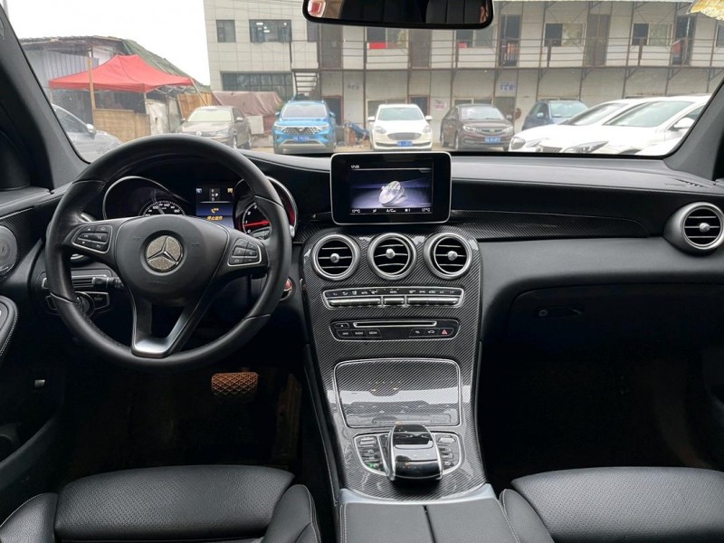 武汉18年奔驰GLC9