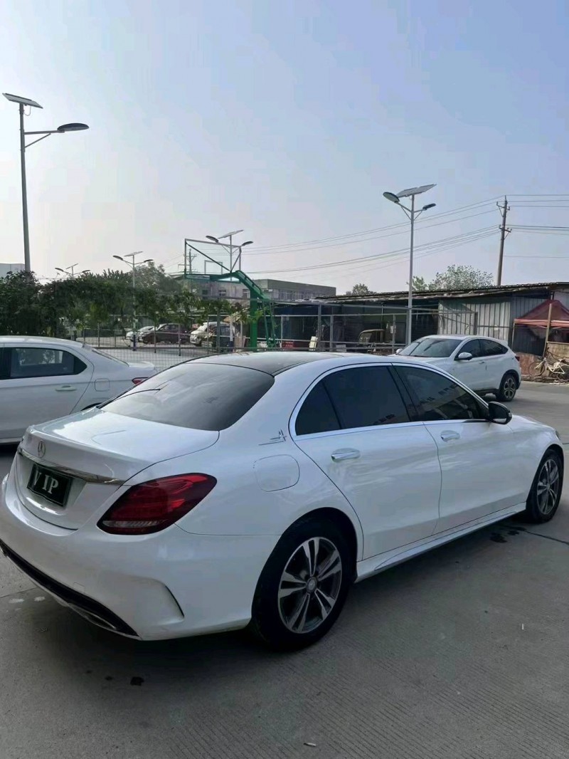 武汉16年奔驰C5