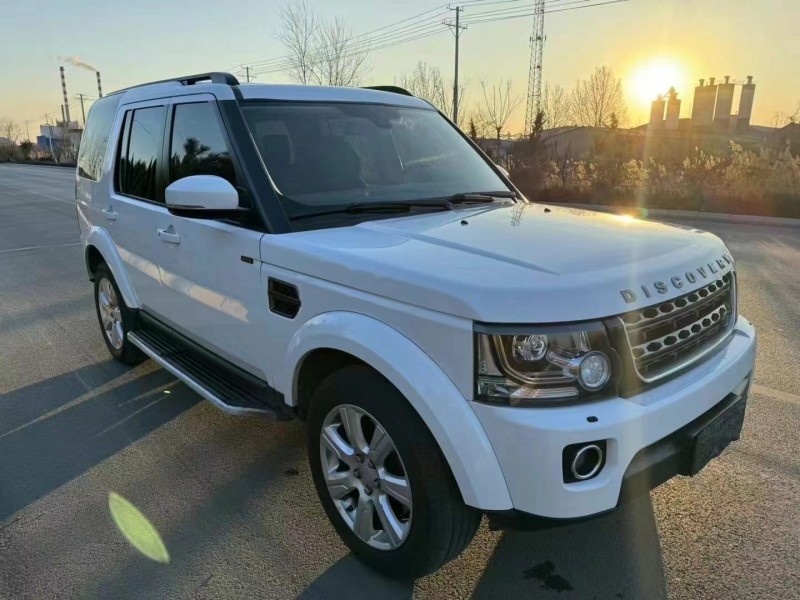 济宁17年路虎发现2