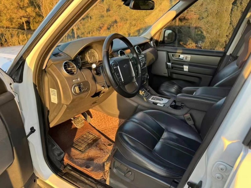 济宁17年路虎发现5