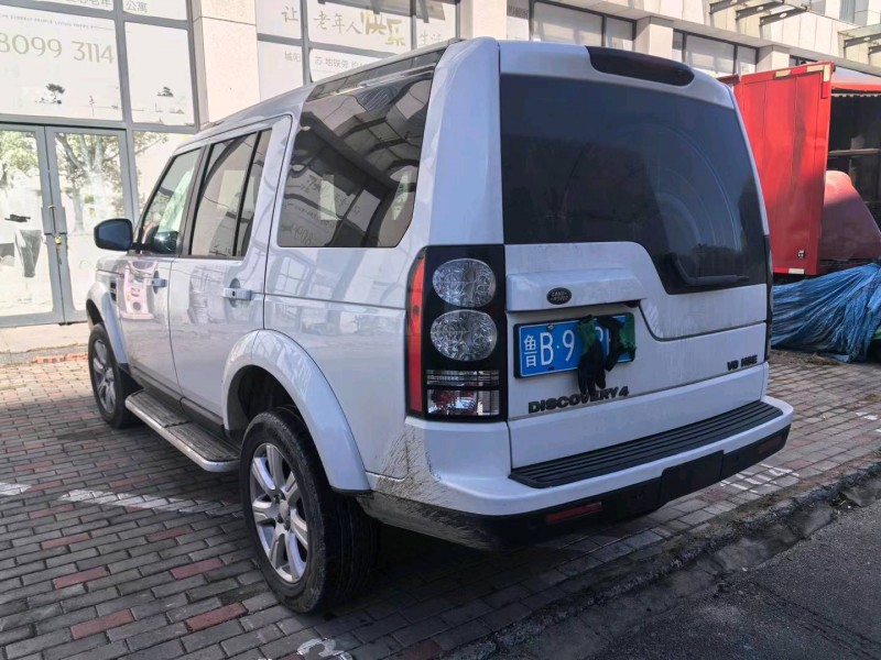 济宁15年路虎发现9