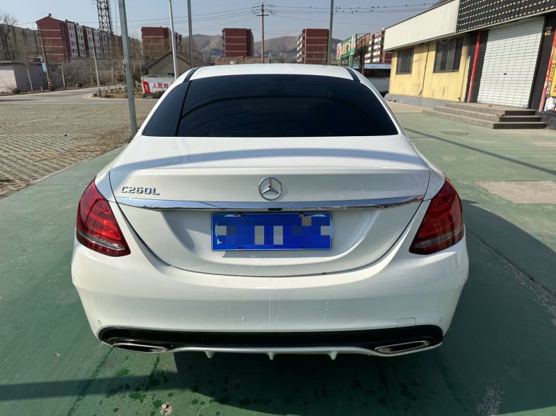 淄博17年奔驰C9