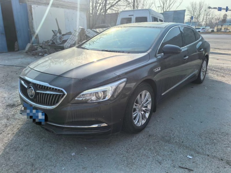 青岛17年别克君越2