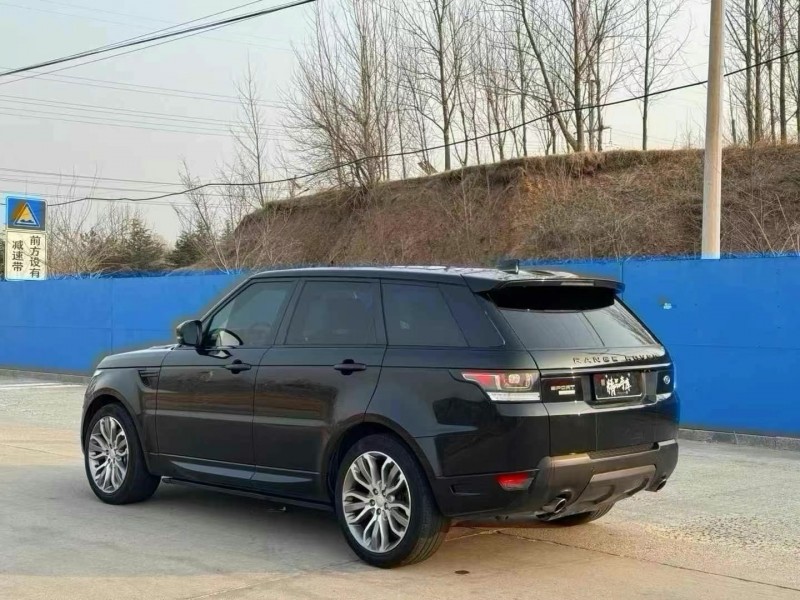 济宁17年路虎揽胜运动7