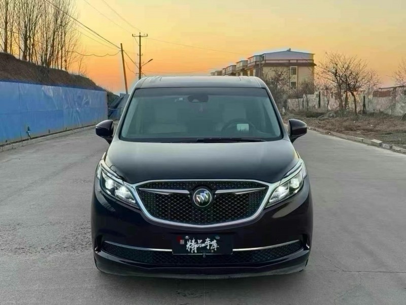 青岛17年别克GL81