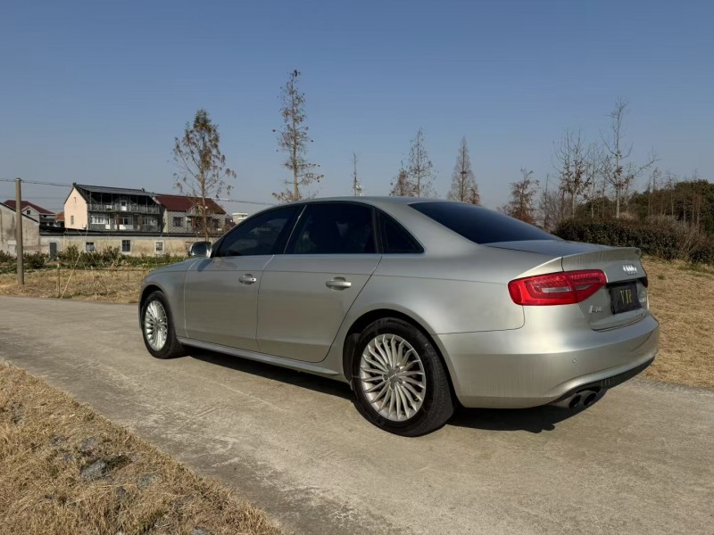 盐城14年奥迪A4L4