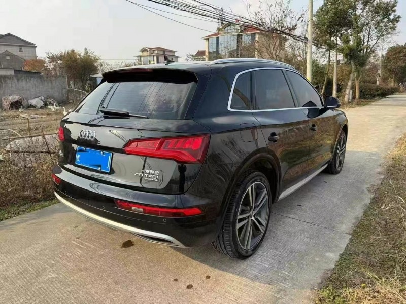 杭州21年奧迪Q58