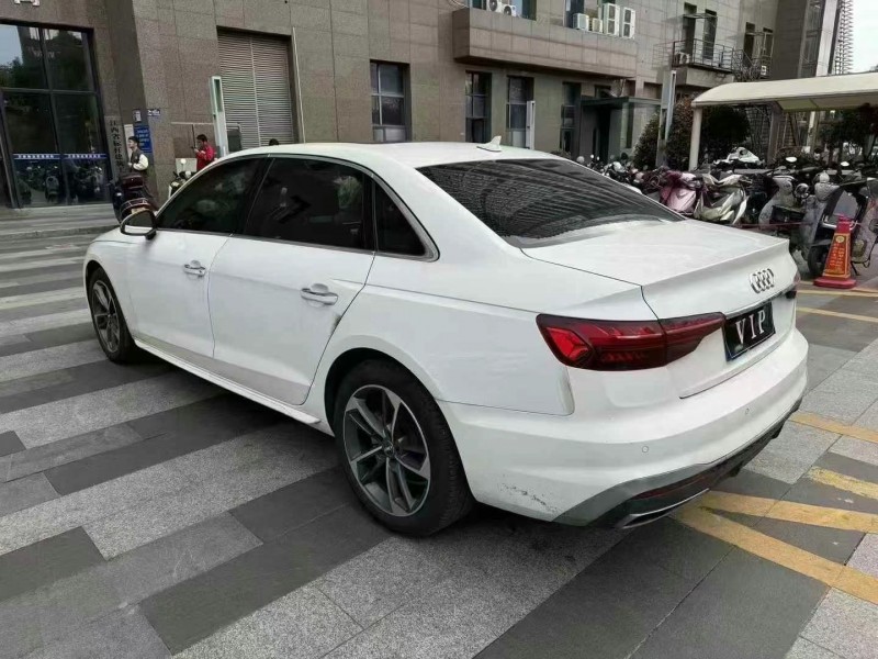 婁底22年奧迪A4L8