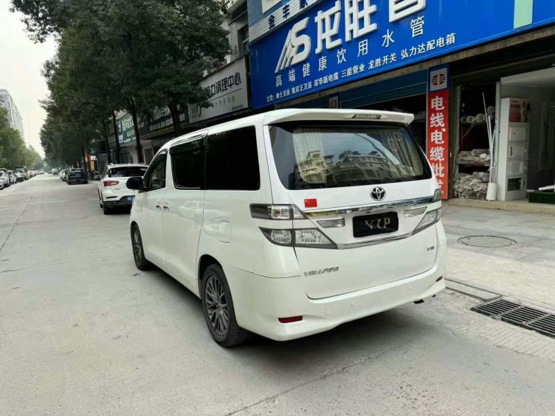 邵阳14年丰田埃尔法8