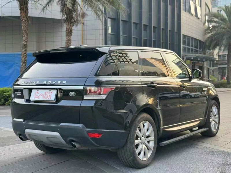 广州16年路虎揽胜运动6