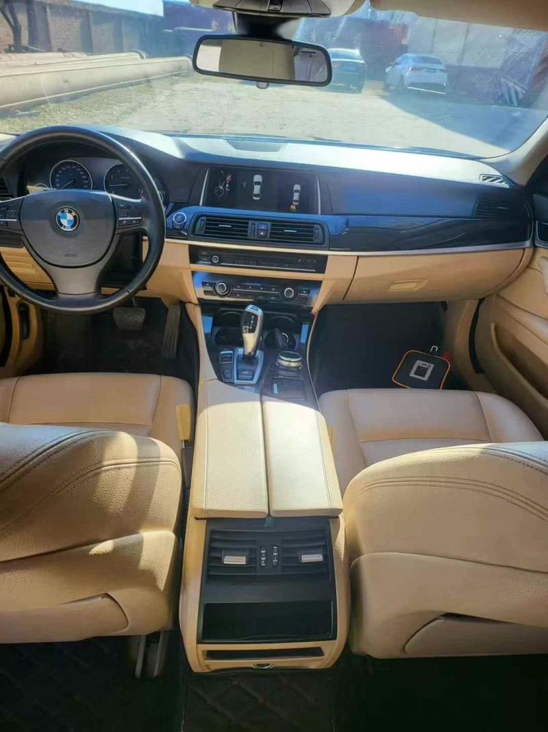 保定16年宝马5系4