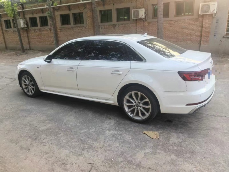 保定19年奥迪A4L8