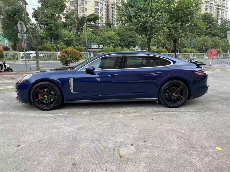 广州20年保时捷帕拉梅拉3