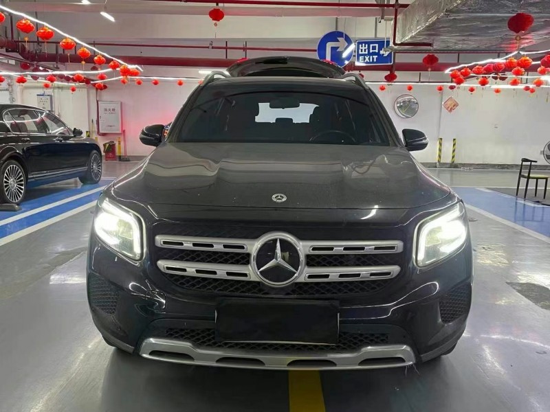 广州22年奔驰GLB1