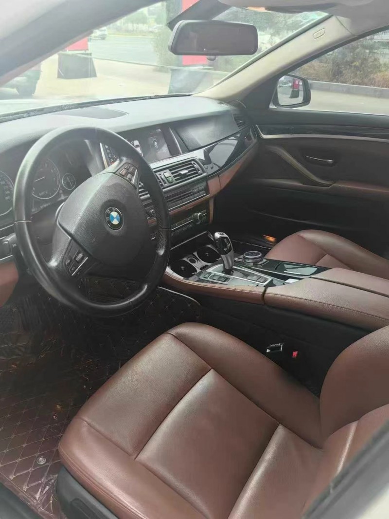 保定16年宝马5系5