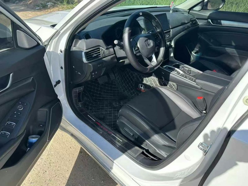 保定21年本田雅阁5