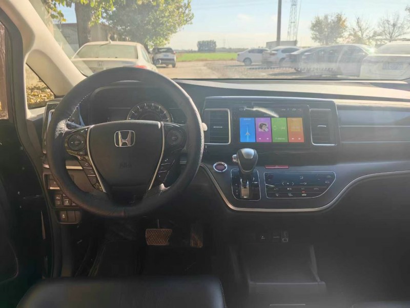 保定18年本田艾力绅4