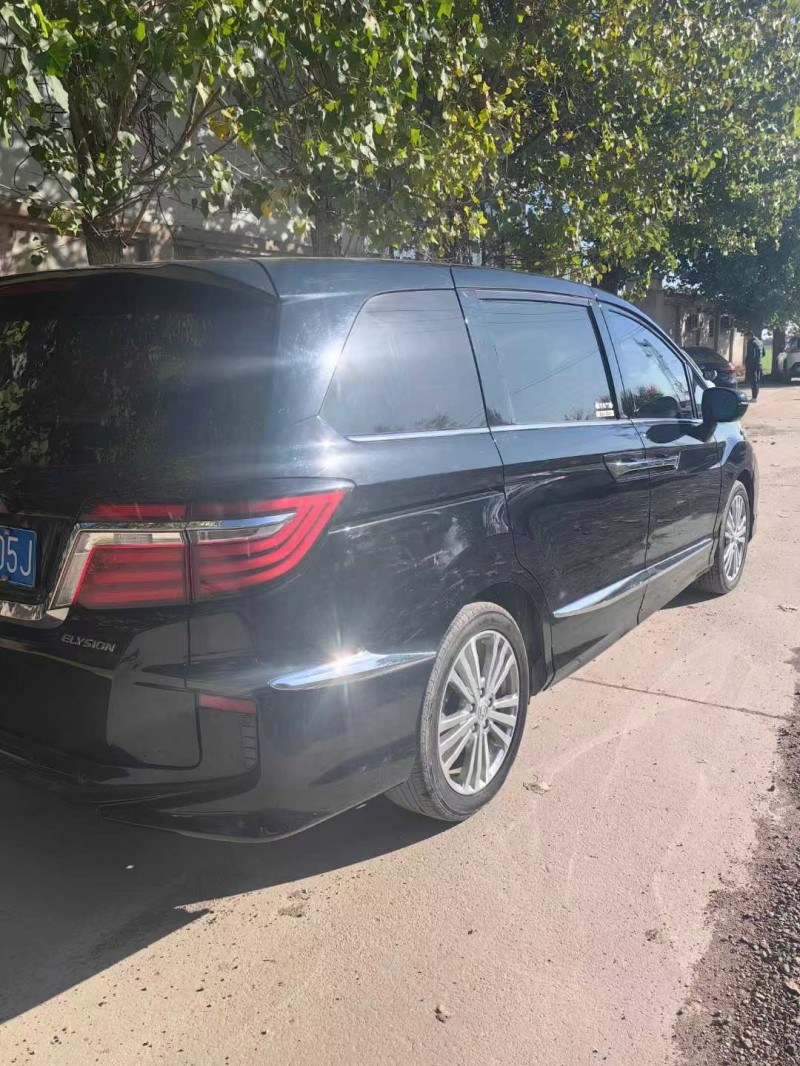 保定18年本田艾力绅8