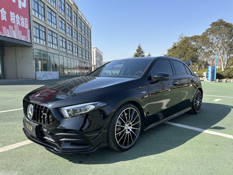 盐城22年奔驰AMG3