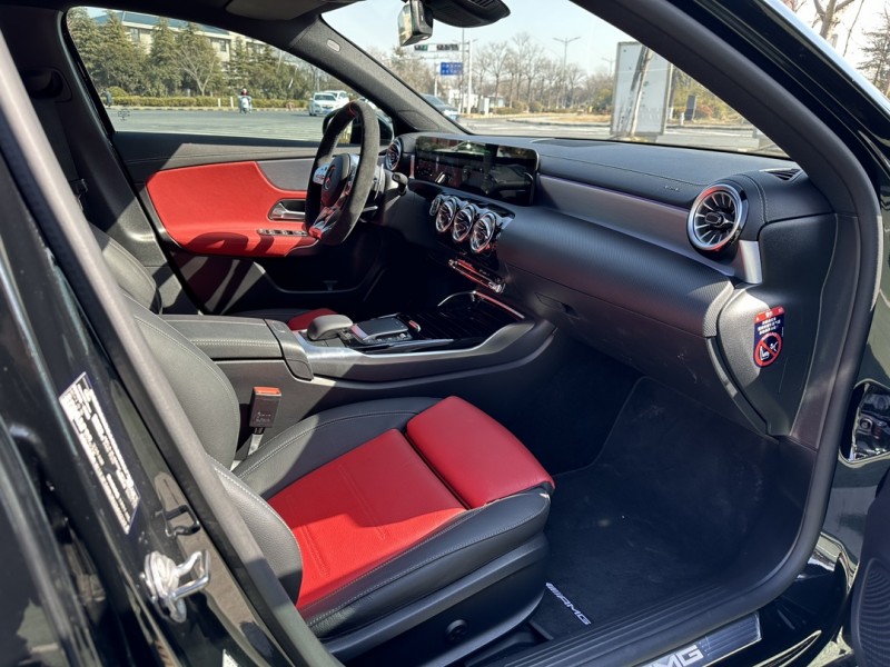 盐城22年奔驰AMG5