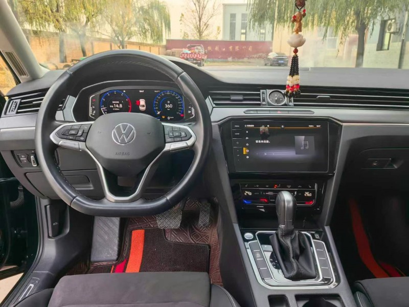 保定22年大众迈腾4