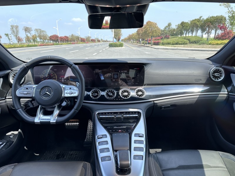 盐城22年奔驰AMG5