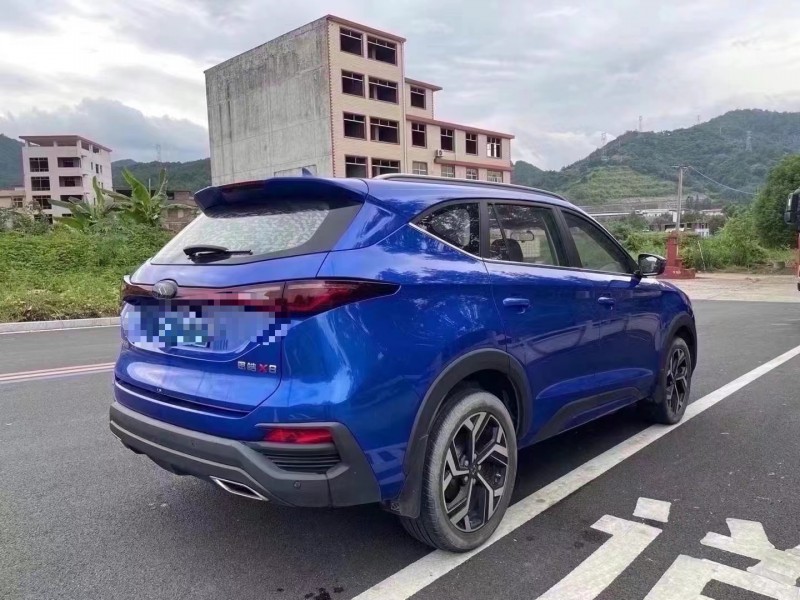 福州21年江淮思皓9
