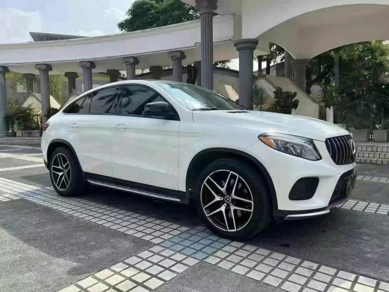 广州17年奔驰GLE2