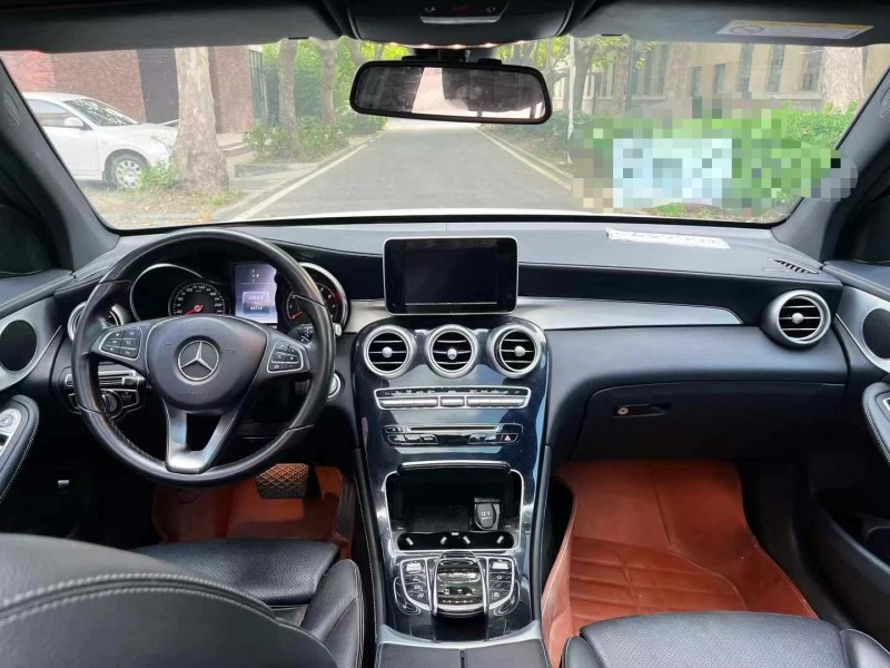 枣庄19年奔驰GLC5