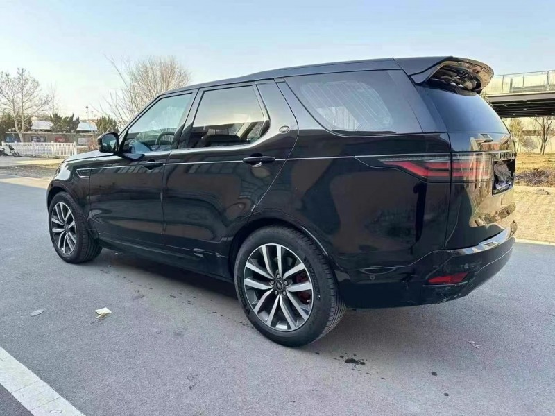 济宁21年路虎发现8